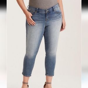 Torrid Ankle Skinny Light Wash